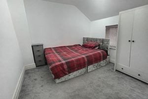 Bedroom- click for photo gallery